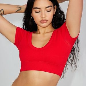 Sonia Seamless Plunge Tee